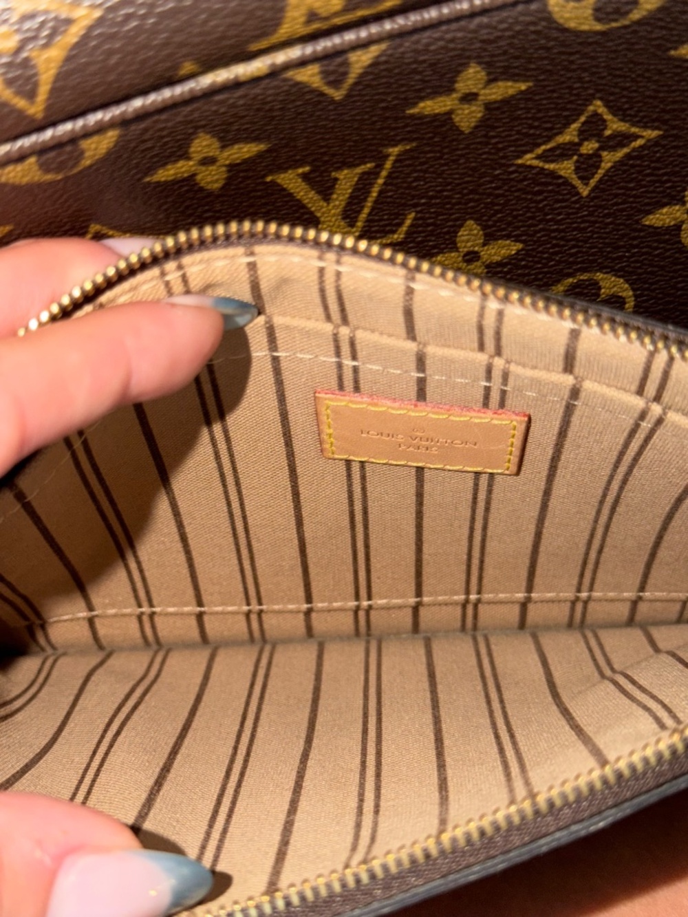 Louis Vuitton Neverfull MM Rose Beige - Picture 7 of 8